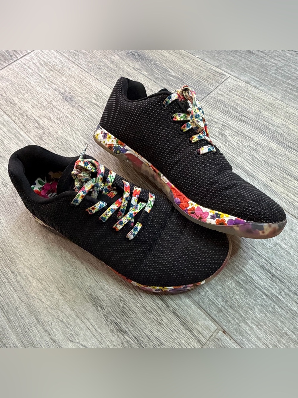 NOBULL Black/Floral Colorful Cross Trainer Training Shoes. Men's 10.5 Women's 12